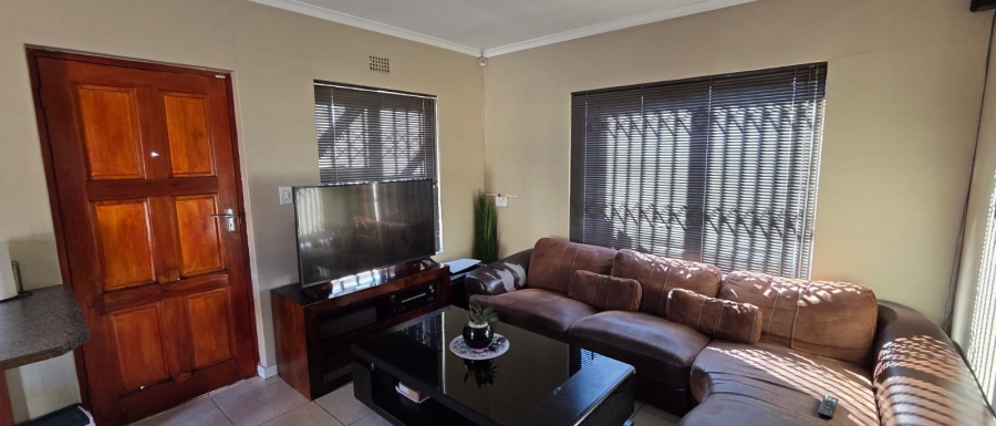 To Let 3 Bedroom Property for Rent in Hagley Western Cape